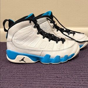 Air Jordan 9 Retro